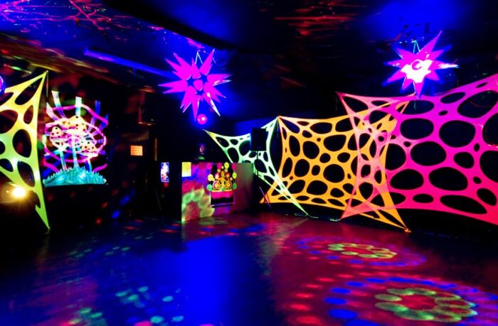 UV Black Light Bar - Image 4
