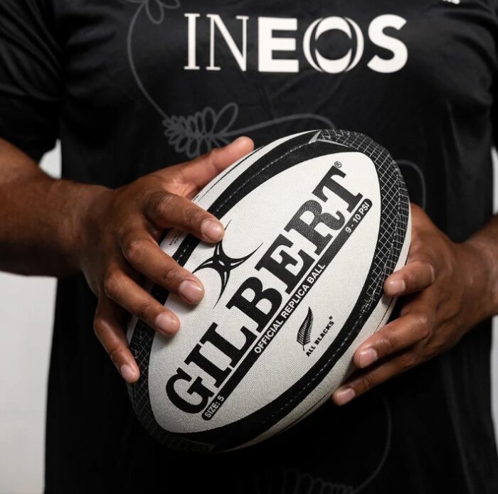 Rugby ball - Image 4