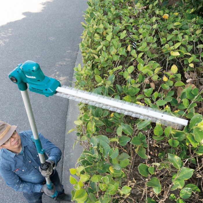 Makita Pole Hedge Trimmer Kit - Image 3